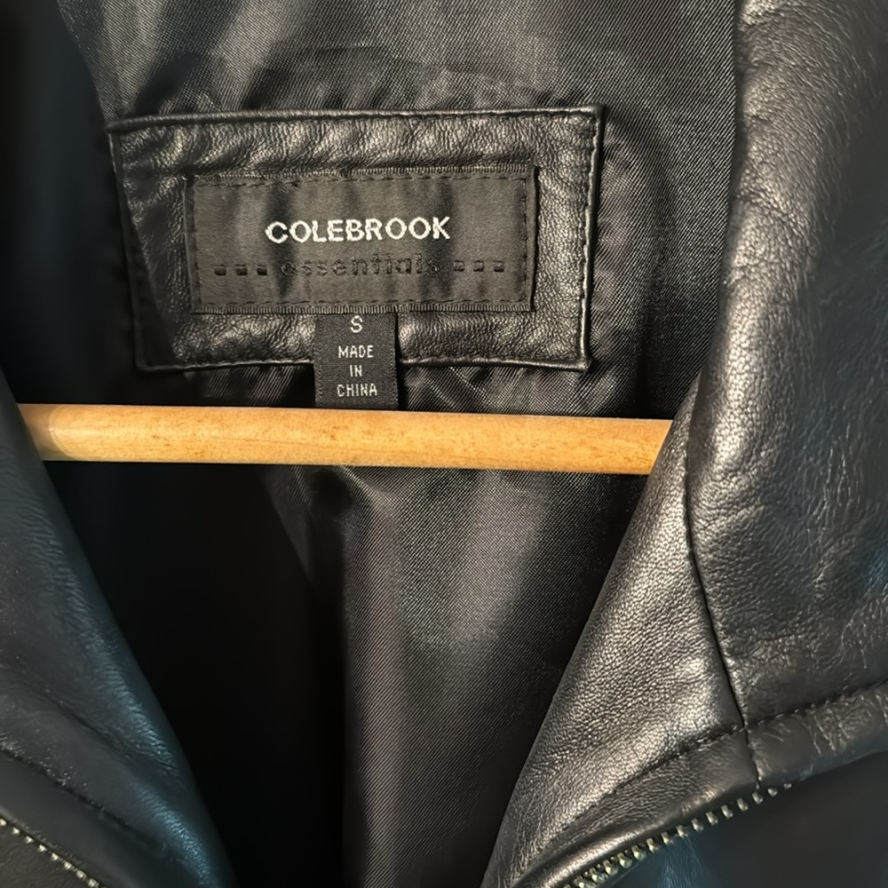 Leather jacket - Picture 2 of 4